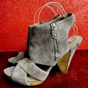 Gray Suede Leather Belle Sigerson Morrison Zipper Heels Size 9.5